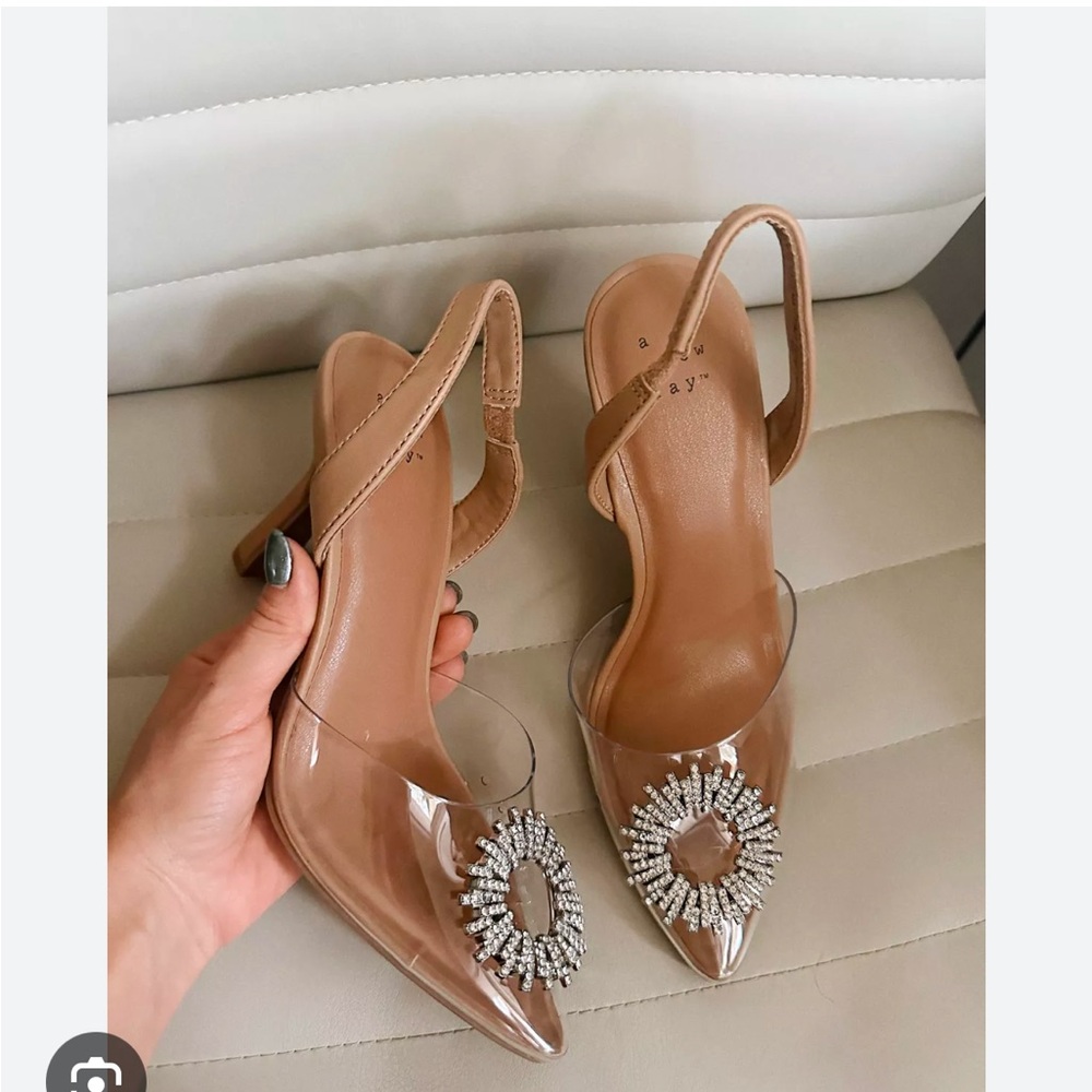 A new day misty heel size 9 NWT